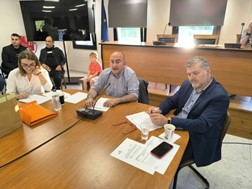 Δωρεά παιδικών χαρών σε μειονοτικά χωριά στην Αλβανία από την ΠΕΔ Θεσσαλίας